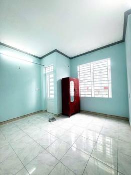 GIÁ RẺ CHỈ 3,25 TỶ NHÀ 2 TẦNG ĐÚC, HẺM XE HƠI ĐẬU CỬA GẦN TRƯỜNG ĐẠI HỌC GTVT. TÂN CHÁNH HIỆP,