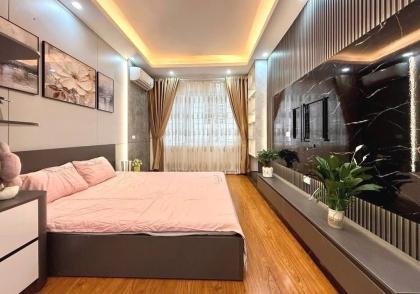 Bán nhà Phố Hạ Đình, Gara ô tô, Gần phố, 46m2, MT 4.2m, 15 Tỷ.