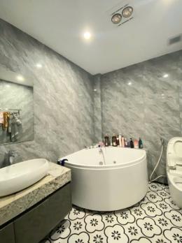 BÁN NHÀ PHÚC ĐỒNG, PHỐ KD, FULL NỘI THẤT CHẤT, GA RA Ô TÔ, THANG MÁY LONG LANH, GIÁ MỀM