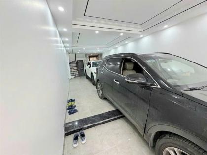 BÁN NHÀ NGỌC THỤY, CÓ 11.X TỶ, GA RA Ô TÔ LEXUS , THANG MÁY,  NỘI THẤT, KD, Ô TÔ TRÁNH