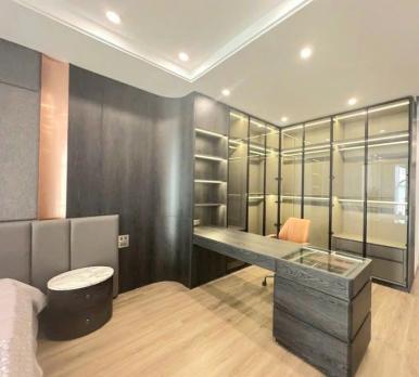 BÁN NHÀ NGỌC THỤY, CÓ 11.X TỶ, GA RA Ô TÔ LEXUS , THANG MÁY,  NỘI THẤT, KD, Ô TÔ TRÁNH