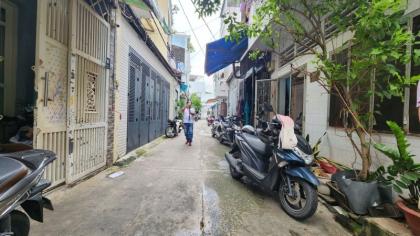 Trường Chinh, Tân Sơn Nhì, Tân Phú 4.1x12m2 2 tầng 2 PN giá chỉ 5 tỷ 58