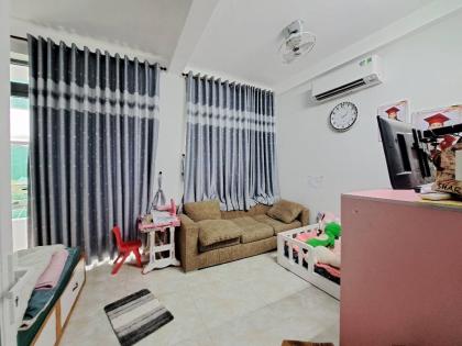 NHÀ NGAY NGÃ 6 NGUYỄN TRI PHƯƠNG - DIỆN TÍCH RỘNG, NGANG LỚN, SẴN KẾT CẤU, TIỆN VÀO TRUNG TÂM.