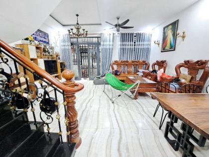 NHÀ NGAY NGÃ 6 NGUYỄN TRI PHƯƠNG - DIỆN TÍCH RỘNG, NGANG LỚN, SẴN KẾT CẤU, TIỆN VÀO TRUNG TÂM.