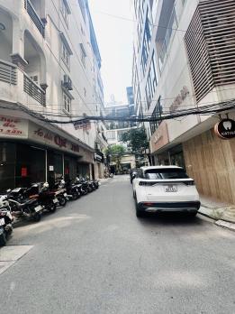 Bán Nhà Phố Huỳnh Thúc Kháng Đống Đa 75m2-7T MT7m LÔ GÓC 2MT Ô TÔ 65 Tỷ Có Thương Lượng.