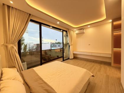 HIẾM CÓ nhà 5 tầng đẹp hẻm 549 Lê Văn Thọ ngang 5m 75m2 T.máy tặng NT ở ngay 9.8 tỷ.