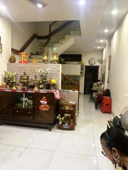 Bán nhà mặt tiền đường ngay chợ Tân Hương 74m2, 4 tầng, 4PN sân thượng