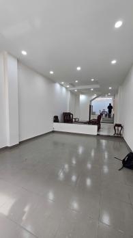 Cực Phẩm• Ngay PMH• 4 Tầng• Sân thượng • O tô Ngủ Trong Nhà• Chỉ 13tỷ5