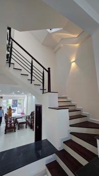 Cực Phẩm• Ngay PMH• 4 Tầng• Sân thượng • O tô Ngủ Trong Nhà• Chỉ 13tỷ5