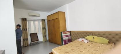 Bán Nhà Phố Quảng Khánh Tây Hồ 73m2-5T VIEW Hồ 28 Tỷ Có Thương Lượng.