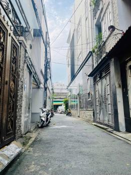 Bán nhà Hẻm 4m Nguyễn Hồng Đào - Khu Bàu Cát, 4,1x23m, 3 Tầng, 4PN, 10,9 tỷ.