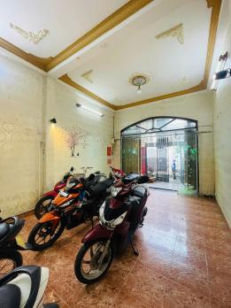 Bán nhà Hẻm 4m Nguyễn Hồng Đào - Khu Bàu Cát, 4,1x23m, 3 Tầng, 4PN, 10,9 tỷ.