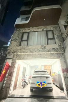 BÁN NHÀ HỒNG TIẾN LONG BIÊN, LÔ GÓC, Ô TÔ VÀO NHÀ, THANG MÁY, NỘI THẤT, GẦN PHỐ, GIÁ MỀM