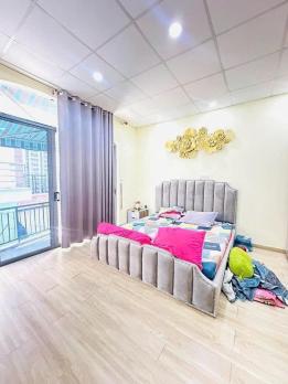 Bán nhà Nhà phố  Đồng Xoài - giao Hoàng Hoa Thám, K300, 5,3x10m,2 Tâng, 3PN, 6,8 tỷ