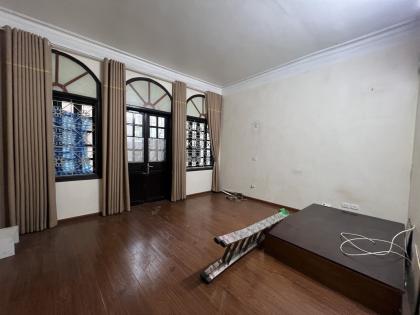 Cực Hiếm, Tô Vĩnh Diện, ô tô thông – vào nhà, sổ A4, 60m2, mt 5.2m, 19 Tỷ.