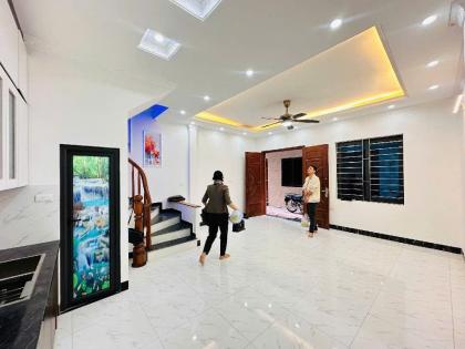 KÍNH GỬI ANH CHỊ EM CÔ GÌ CHÚ BÁC BÀ CON LỐI XÓM THÂN THƯƠNG CĂN NHÀ ĐẸP XÂY TÂM HUYẾT