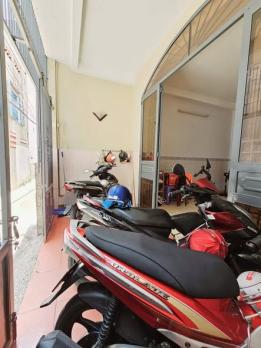 Nhà Đường Thống Nhất, Phường 16 Quận Gò Vấp Cũ.