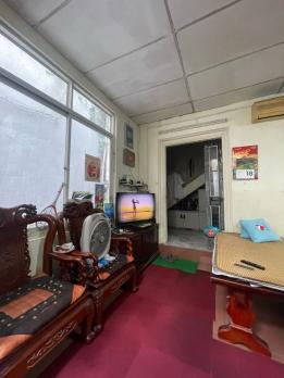 1 nhà ra Phố Chính kinh, Lô Góc, ô tô đỗ cửa, 50m2, mt 6.7m, 11.8 Tỷ.