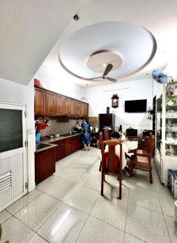 CHÍNH CHỦ - HXH Ô TÔ ĐỖ CỬA - 58M² - 3 TẦNG / 3PN - GẦN VINCOM QUANG TRUNG – P10 GÒ VẤP - NHỈNH 6