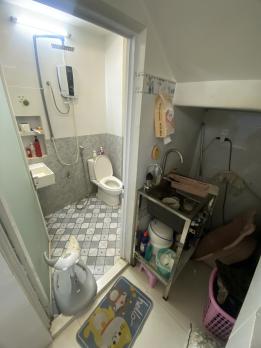 Nhà 3 tầng đẹp ở Quận 8 giáp Q5 3 tầng hẻm thông chỉ 3 tỷ nhỉnh.