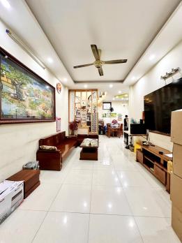 Phân Lô Quân đội, Hoàng Văn Thái, ô tô gần, 2 thoáng, dân xây, 49m2, 6T, 13.9 Tỷ.