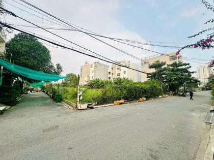 Bán đất 2 Mặt tiền đường số 8 - ngay Hồ Học Lãm - Kinh Dương Vương, 2282m2, 160 tỷ.