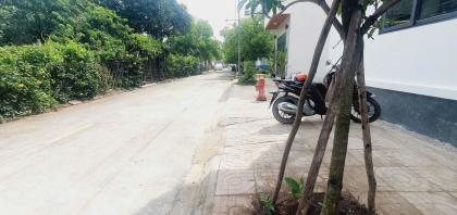 CĂN NHÀ VƯỜN (8.4x42) LÔ GÓC 2MT BỜ KÈ THẠNH XUÂN 52 – CHỈ NHỈNH 10 TỶ