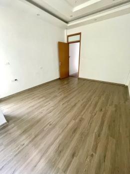 15m ra ô tô, Vũ Tông Phan, trước nhà 3m, gần phố, 2 Thoáng, 37/ 42m2, 9.6 Tỷ.