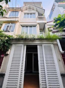 Bán nhà mới, Hẻm 3m Nguyễn Đình Chính, gần Nguyễn Trọng Tuyển, 4,4x13,5m, 4 Tầng, 9,8 tỷ.