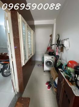 NHỈNH 4 TỶ-NHÀ LUỸ BÁN BÍCH- GẦN ĐẦM SEN- 37m2 (NGANG 4.2 NƠ HẬU 4.6)- 2T