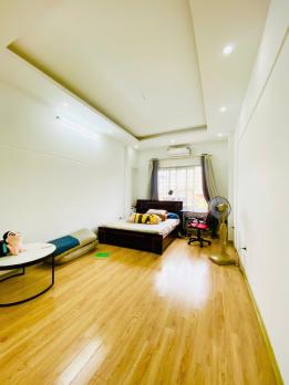 Nhà đẹp – Dân xây, Vũ Tông Phan, 25m ra Phố, trước nhà 4m, 35m2, 5T, 9.8 Tỷ.