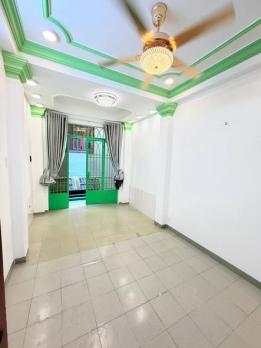 Nhà Đường Lý Thái Tổ Phường 9 Quận 10 Cũ.