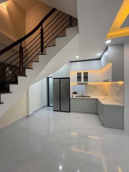 NHÀ GÓC 2 MẶT HẺM 6M XE HƠI QUAY ĐẦU - 9 ty 6