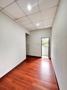 Hàng Hiếm TL40: nhà 1 lầu, 2 phòng ngủ, hẻm gần mặt tiền – sổ riêng – hỗ trợ vay