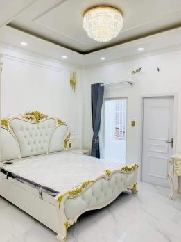 ĐỊNH CƯ Bán Nhà 4 Tầng Cực Đẹp Lê Văn Sỹ, 40m2, Nhỉnh 6 Tỷ TL