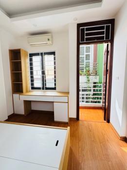 Siêu Phẩm Thanh Xuân, Lô góc 3 mặt thoáng, gần Phố, trước nhà 4m, 36m2, 5T, 10.6 Tỷ