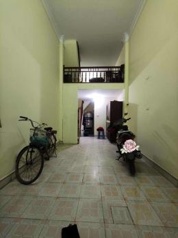 CHO THUÊ NHÀ NGUYÊN CĂN PHỐ YÊN HÒA, CẦU GIẤY, 32M2, 4 TẦNG, 3 NGỦ, GẦN PHỐ, NGÕ RỘNG