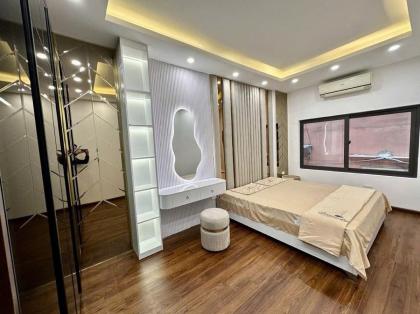 Nhà đẹp – Dân Xây, Khương Trung – gần Đầm Hồng, ô tô gần, 30m2, 5T, 7.95 Tỷ.