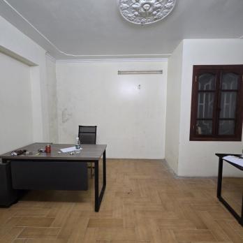 TÒA NHÀ 7 TẦNG THANG MÁY – Ô TÔ TRÁNH – TRUNG TÂM NGUYỄN KHANG – DÒNG TIỀN 60TR/THÁNG – GIÁ CHỈ 41