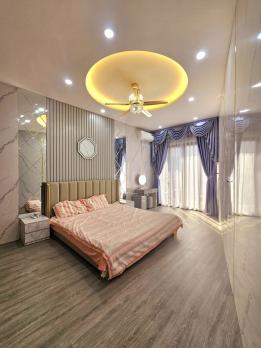 Siêu Phẩm Trường Chinh, ô tô, 2 Mặt ngõ, 15m ra Phố Hà kế Tấn, 48m2, 5T, 14.2 Tỷ.