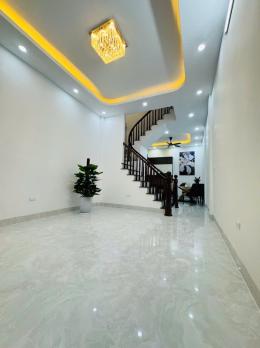 30m ra Phố Trường Chinh, ô tô, Ngõ thông - kinh doanh, 48m2, MT 3.7m, 15.2 Tỷ.