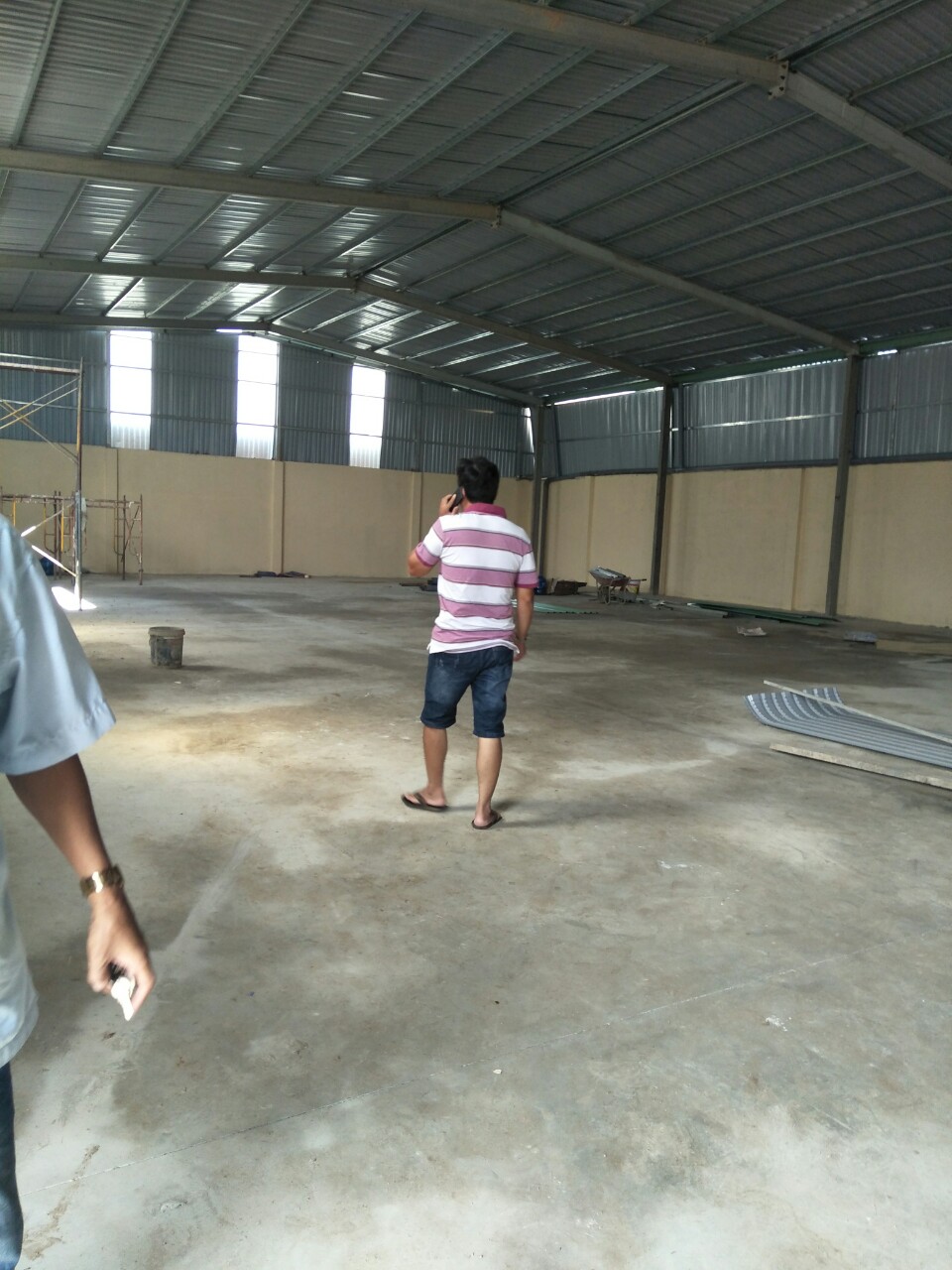 cho thuê: 4 nhà xưởng(500m2;600m2,800m2;1.000m2) Ao Đôi, Hương Lộ 2