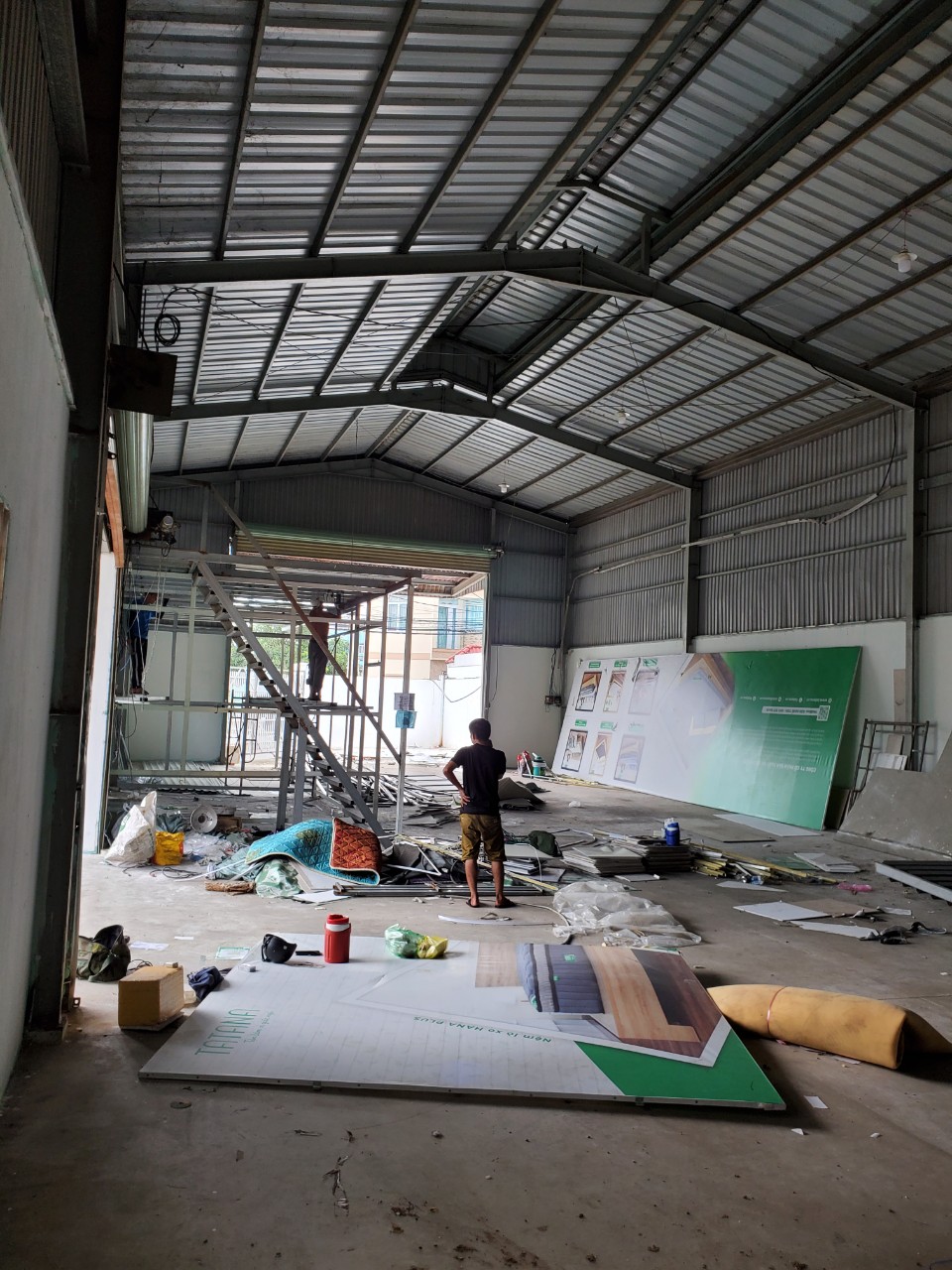 Kho xưởng mới xây dựng cần cho thuê gấp(160m-200m-300m)đường ấp chiến lược, 18B, lê văn quới