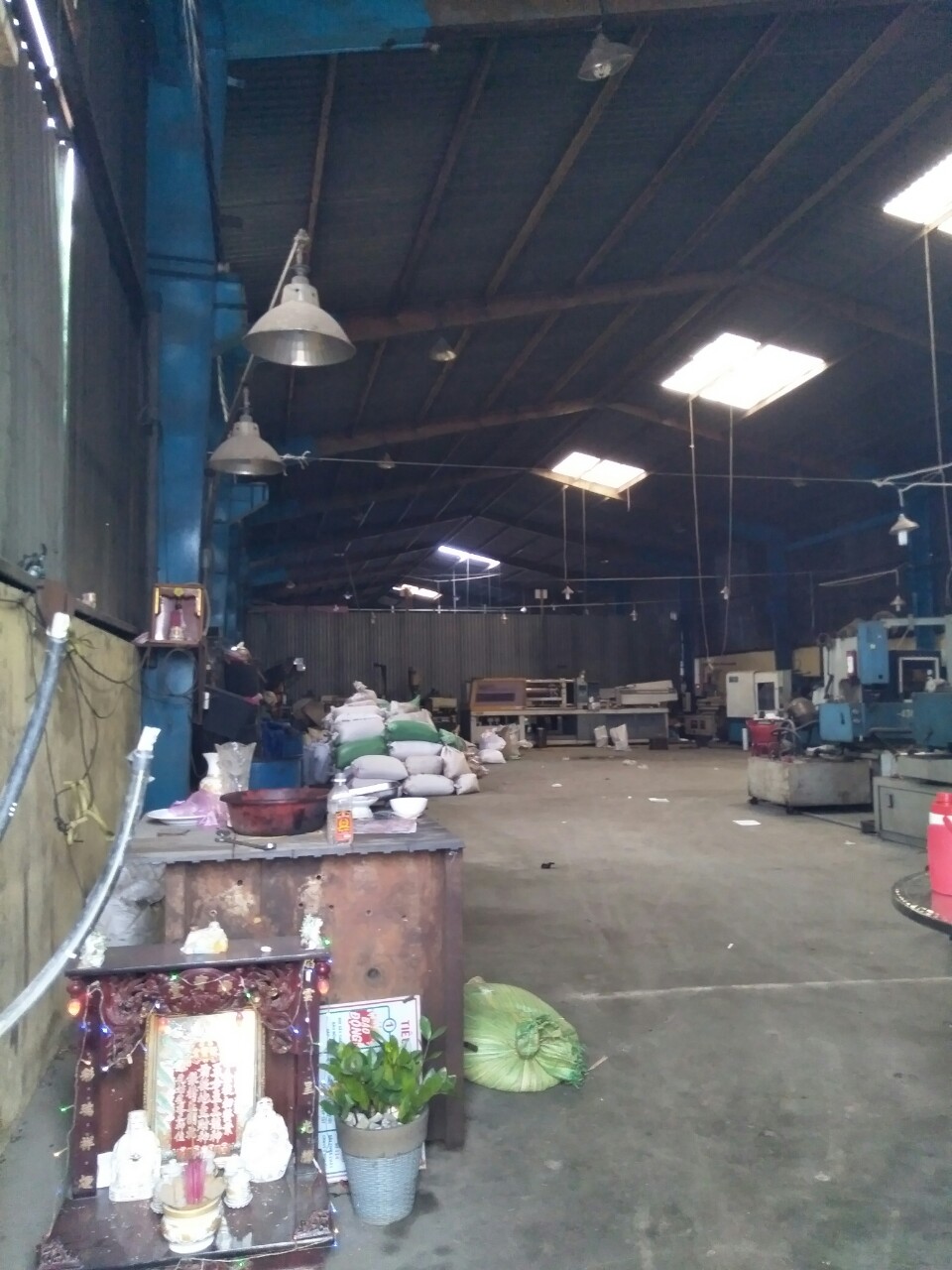 cho thuê: 5 nhà xưởng(1.000m2;2.000m2,3.000m2;4.000m2:5.000m2)Trần Đại Nghĩa