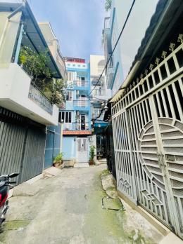 [BÁN NHÀ + QUẬN 10] NGÔI NHÀ NHỎ – GIỮ TIỀN LỚN – VỊ TRÍ CỰC PHẨM •  Đường Nguyễn Chí Thanh – diện tích 36m² – 3 tầng