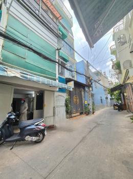 [BÁN NHÀ + TÂN BÌNH] HẺM 8M – XE HƠI THÔNG – NHÀ ĐẸP GIÁ SẬP SÀN •	Đường Lạc Long Quân – diện tích 60m² (4.8 x 13)