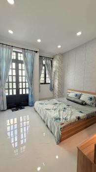 NHÀ 4 TẦNG BTCT MỚI ĐẸP KẾ TRƯỜNG VÕ TƯỜNG TOẢN, GẦN METRO QUẬN 12.