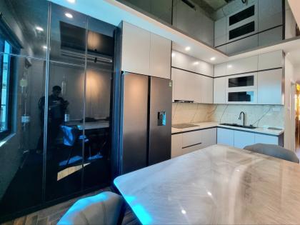 20m ra Mặt phố Nguyễn Ngọc Nại, ô tô, 2 Thoáng, 51m2, 6T TM, 16.8 Tỷ - Sổ A4