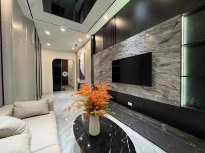 20m ra Mặt phố Nguyễn Ngọc Nại, ô tô, 2 Thoáng, 51m2, 6T TM, 16.8 Tỷ - Sổ A4