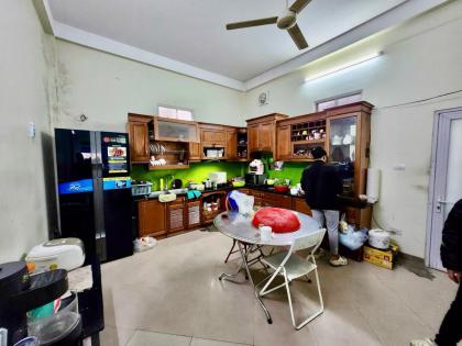 Bán Nhà P/Lô Ô Tô Tránh Thái Hà Đống Đa 68m2-5T LÔ GÓC 3 THOÁNG 18,2 Tỷ Có Thương Lượng.